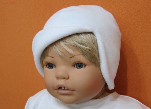 Wintertaufe schlichte Taufmütze aus Fleece